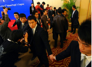 隨身守衛保鏢服務